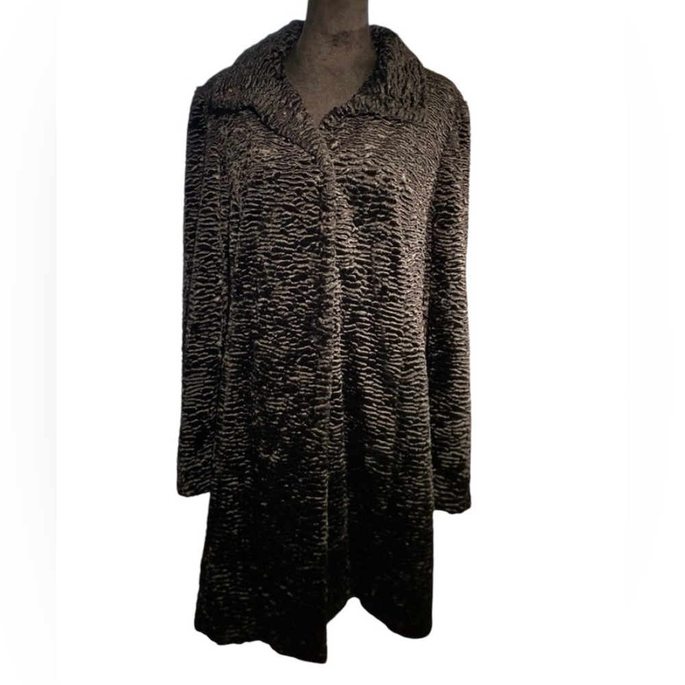 WHBM Elegant Black Luxuriously Textured Knee-length Coat size XL